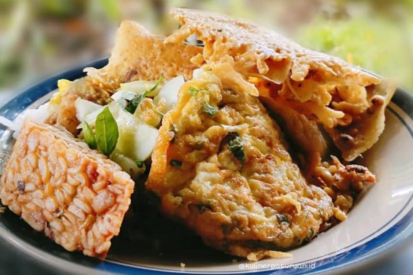 Mengenal Lezatnya Nasi Pecel Goreng, Hidangan Khas Indonesia