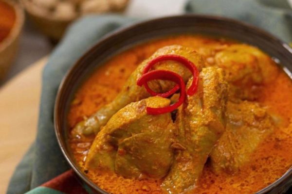 Gulai Ayam Merah: Resep Lezat dan Cara Membuatnya