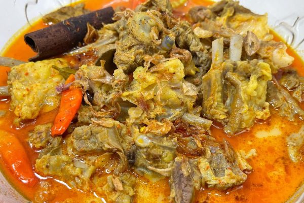 Gulai Kambing Aceh: Sajian Tradisional yang Lezat dan Menggugah