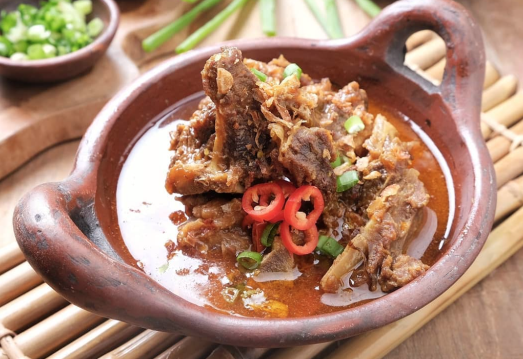 Gulai Kambing Muda: Lezatnya Masakan Tradisional Indonesia