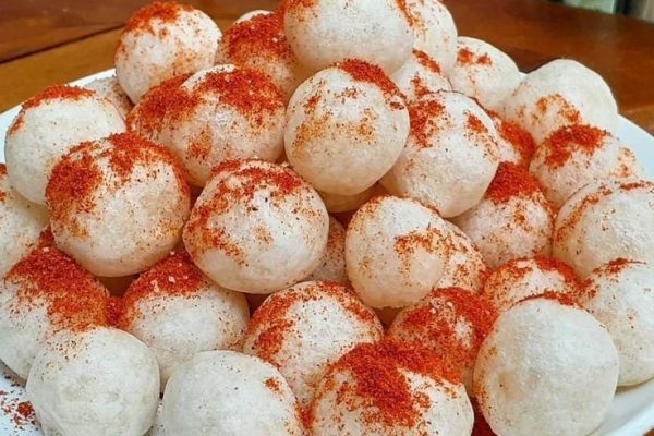 Mengenal Cimol Balado: Camilan Gurih Pedas yang Menggoda Selera