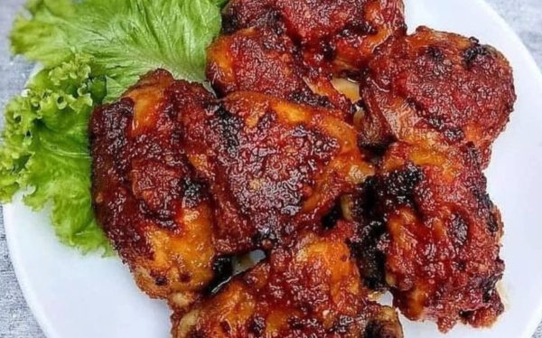Mengenal Lezatnya Makanan Ayam Bumbu Rujak yang Menggoda Selera
