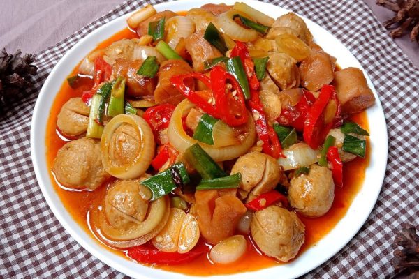 Mengenal Lezatnya Makanan Bakso Sosis yang Menggoda Selera