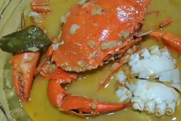 Mengenal Lezatnya Makanan Kari Kepiting yang Menggoda Selera