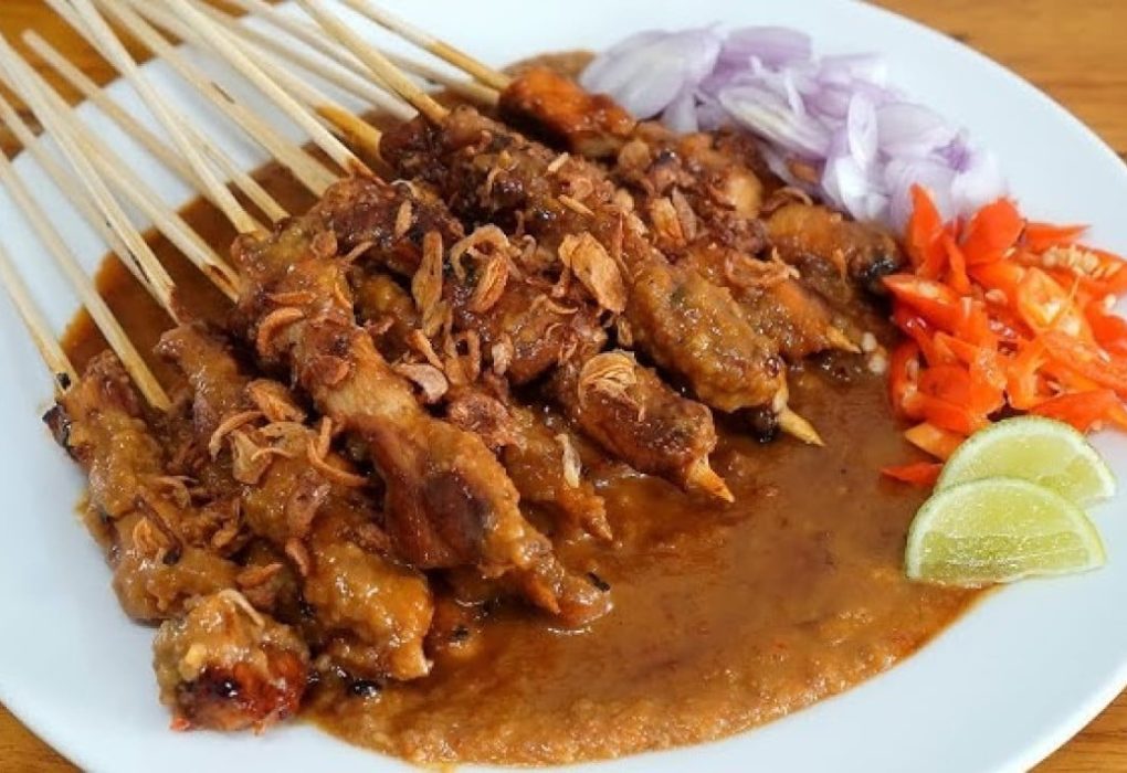 Mengenal Lezatnya Makanan Sate Pete, Camilan Khas Indonesia