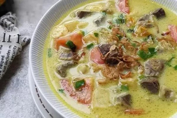 Mengenal Lezatnya Makanan Soto Betawi yang Menggugah Selera