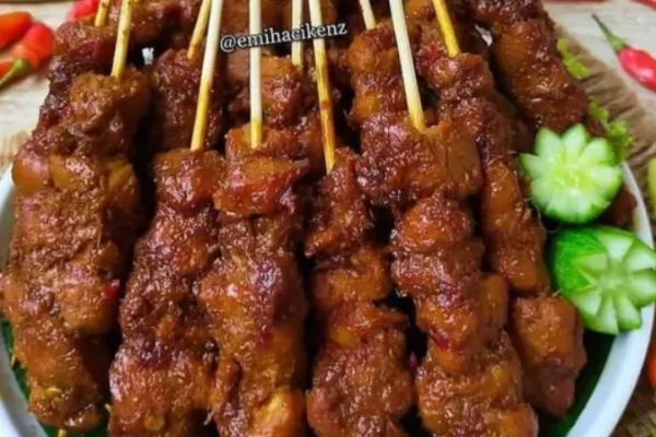 Mengenal Lezatnya Sate Ayam Kremes yang Menggoda Selera