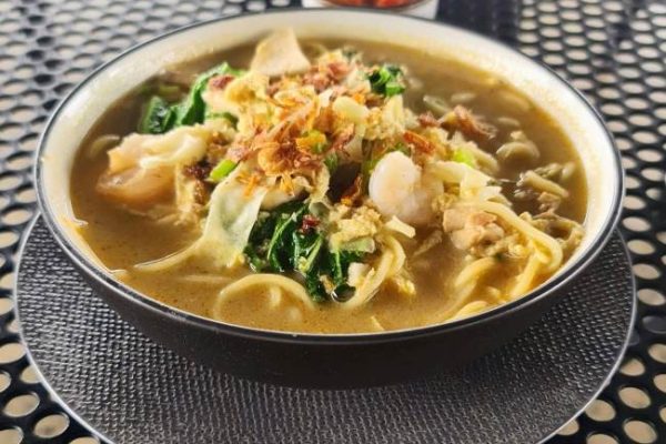 Mengenal Makanan Mie Kuah Basah: Rasa Lezat dan Tradisional