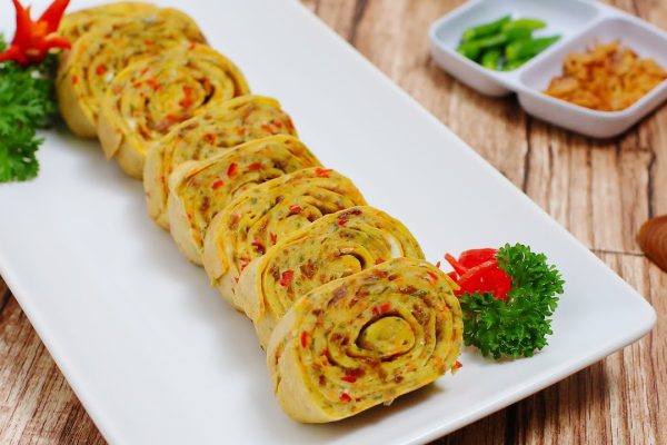 Resep Telur Dadar Gulung Sayuran yang Lezat dan Mudah Dibuat