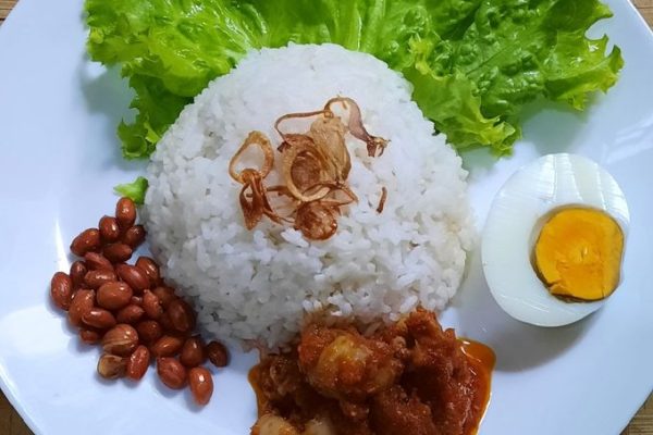 Lezatnya Sambal Sotong Nasi Lemak yang Menggoda Selera