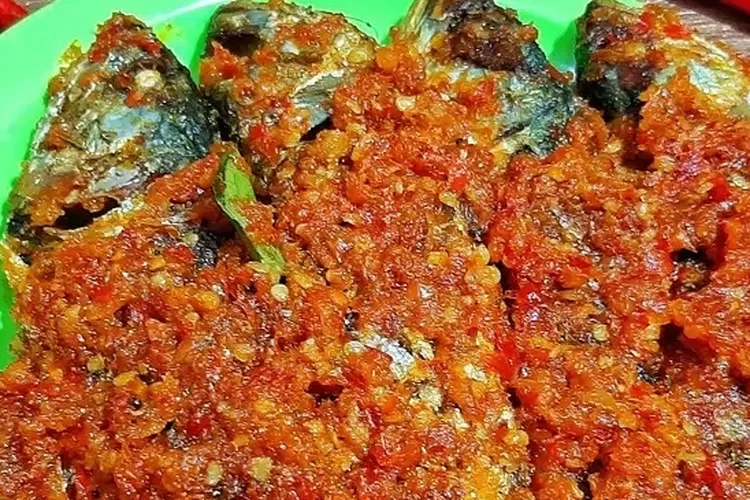 Makanan Ikan Kembung Khas Padang: Cita Rasa Tradisional yang Menggoda