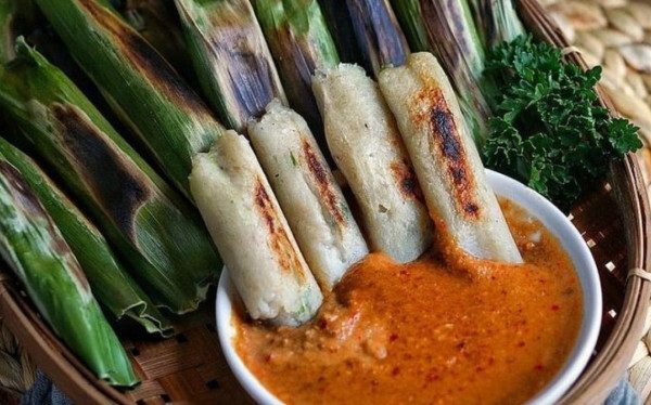 Makanan Otak-otak Ikan Tenggiri: Rasa Lezat dan Tradisional