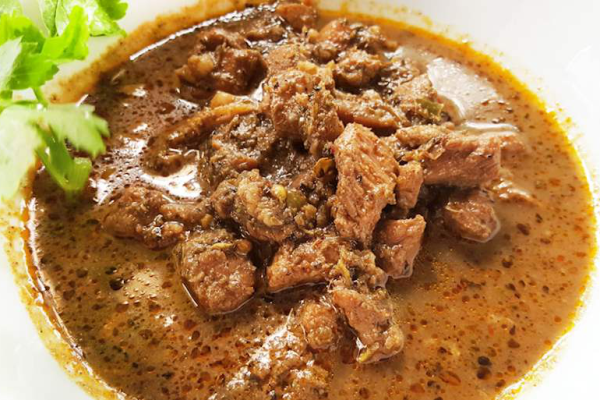 Makanan Saksang: Hidangan Daging Khas Batak yang Lezat
