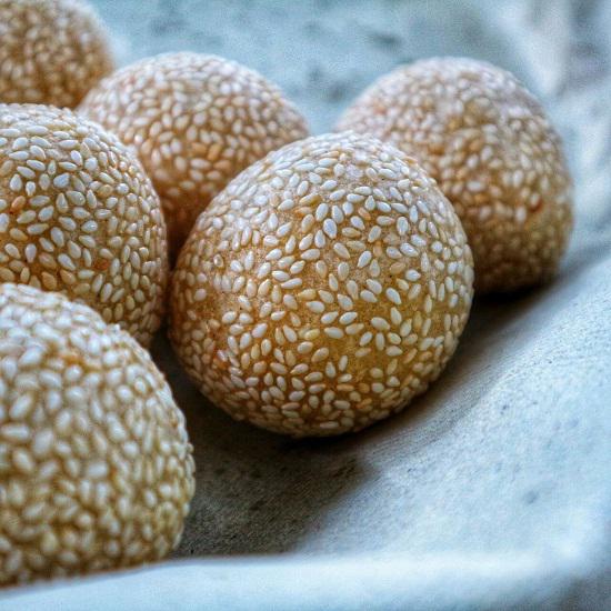 Mengenal Lebih Dekat Makanan Onde-Onde, Kue Tradisional Lezat