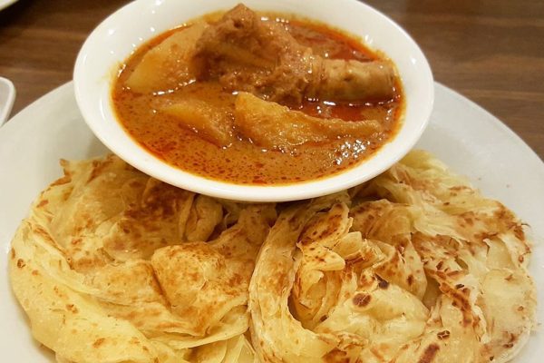 Mengenal Roti Canai: Camilan Lezat Khas Malaysia dan Indonesia
