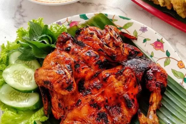 Mengenal Lezatnya Makanan Ayam Bakar yang Menggugah Selera