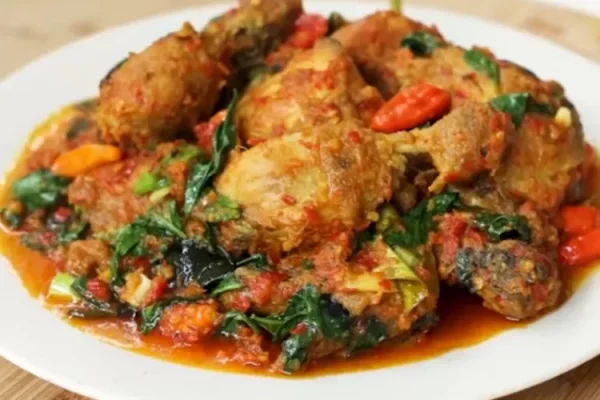 Mengenal Lezatnya Makanan Ayam Rica-Rica khas Indonesia