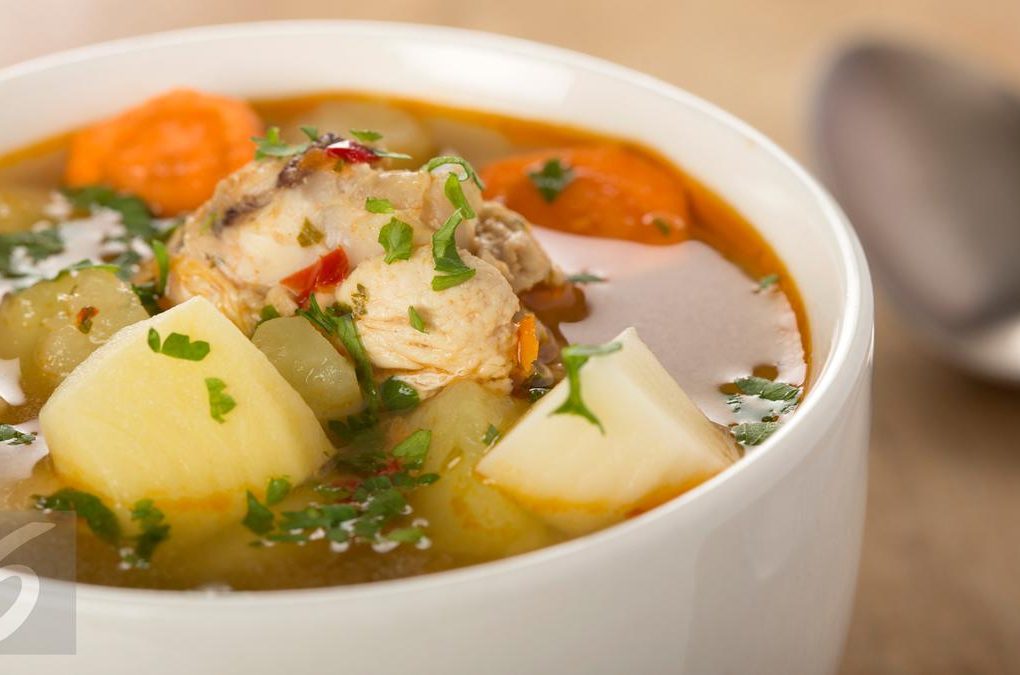 Mengenal Lezatnya Sup Ayam: Hidangan Hangat dan Menyegarkan